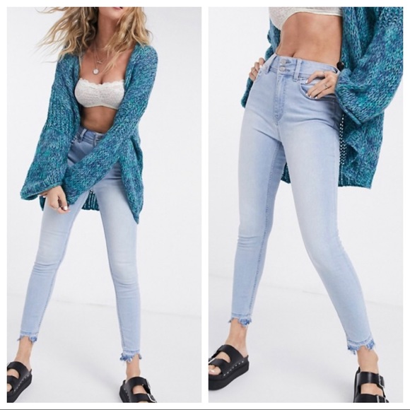 NWT We the Free Wild Child Skinny Jeans - Picture 3 of 6